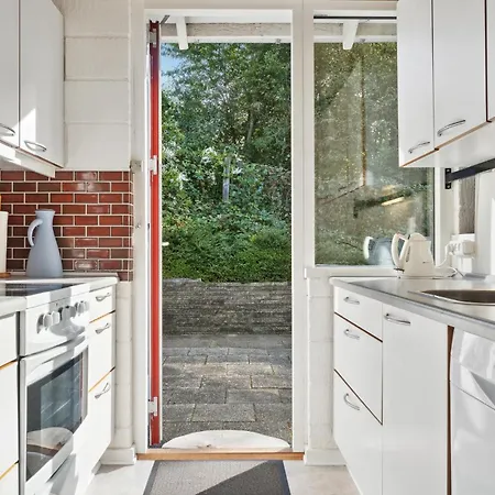 Dom wakacyjny 3 Bedroom Gorgeous In