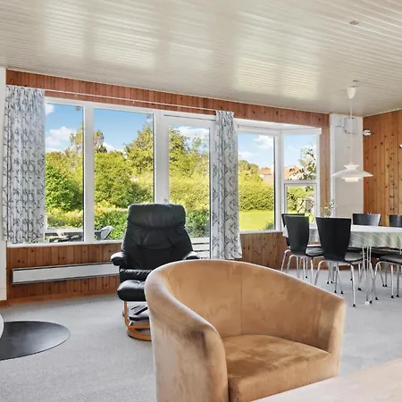 Dom wakacyjny 3 Bedroom Gorgeous In